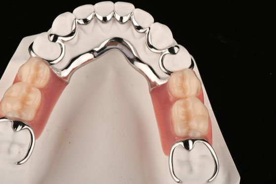 خرید دندانهاي جزئي آکریليک مقاوم به لکه براي آسايش طبيعي جایگزین دندانهاي گم شده تولید آنلاین