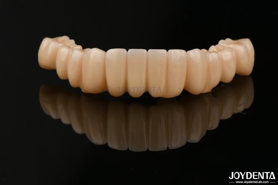 خرید دقت بالا کل کنتور Zirconia مقاومت بالا در برابر لکه برای کاربردهای دندانپزشکی تولید آنلاین